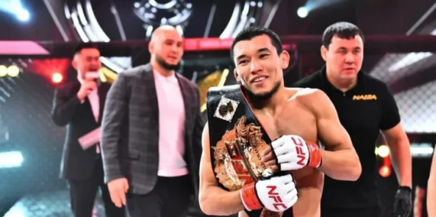 Алиби Идрис подписал с UFC контракт на 4 боя