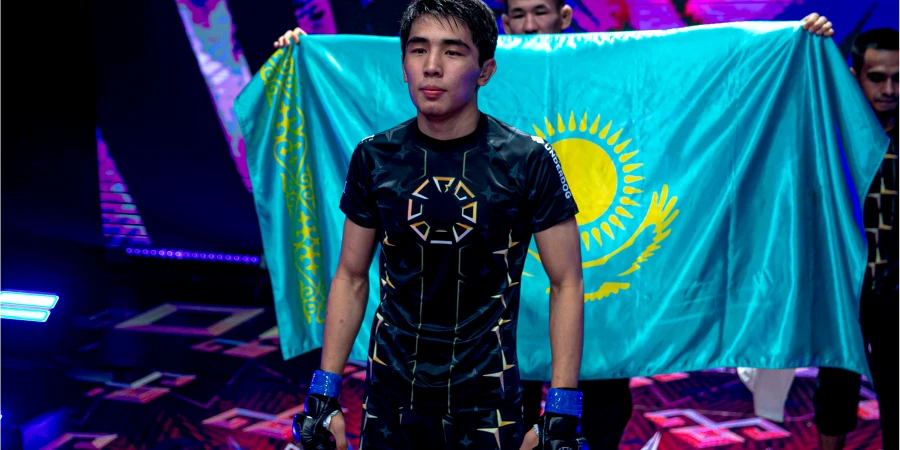 Казахстанский проспект уверенно довел рекорд до 6-0 в ММА