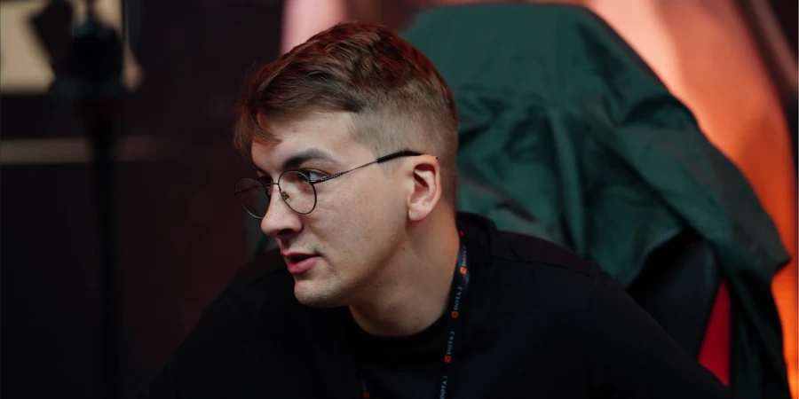 MiLAN поделился подробностями взаимодействия с игроками Team Spirit