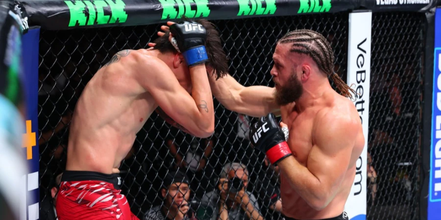Видео долгожданной победы Рафаэля Физиева на UFC on ABC 8 в Баку