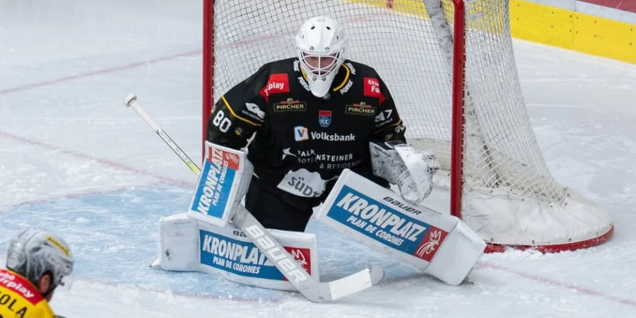 Команда экс-голкипера «барсов» проиграла гранду лиги