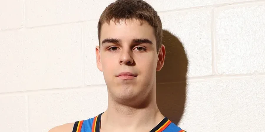 Молодая звезда НБА узнала о раке после драфта