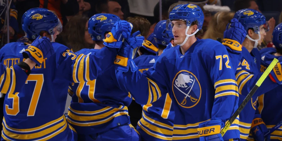 НХЛ. Брат звезды «Барыса» победил легендарный клуб. ВИДЕО