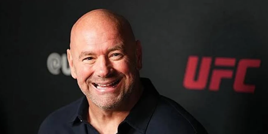Президент UFC неожиданно оценил шансы Иана Гарри против Махачева