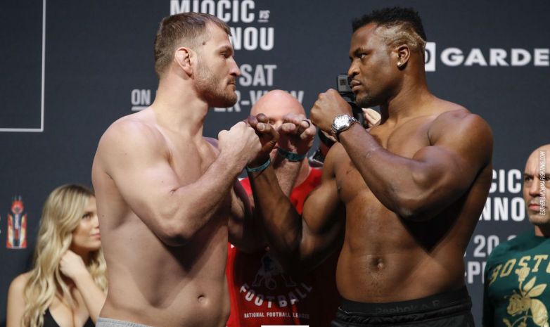 Прямая трансляция турнира UFC 220: Миочич - Нганну