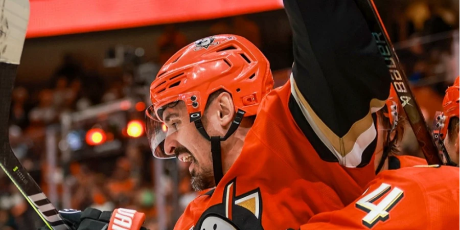 НХЛ. Анахайм Дакс — Виннипег Джетс. «Утиные истории» в Калифорнии. Прямая трансляция