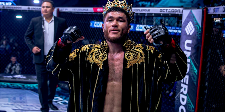 Камиль Карате выйдет в клетку на турнире OCTAGON 77