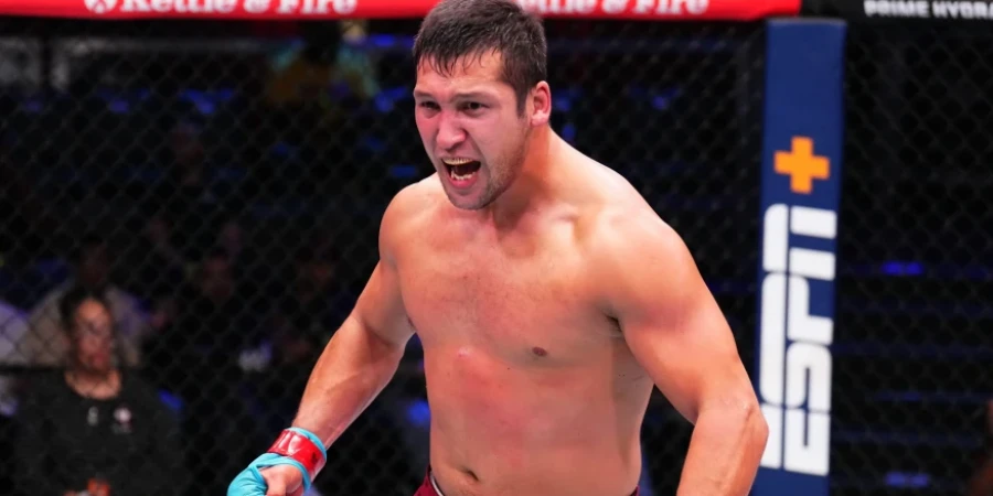 UFC файтері мінсіз ММА жауынгерінің бейнесін атады