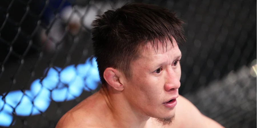 Жалгас Жумагулов сделал вес перед чемпионским боем в лиге Oktagon