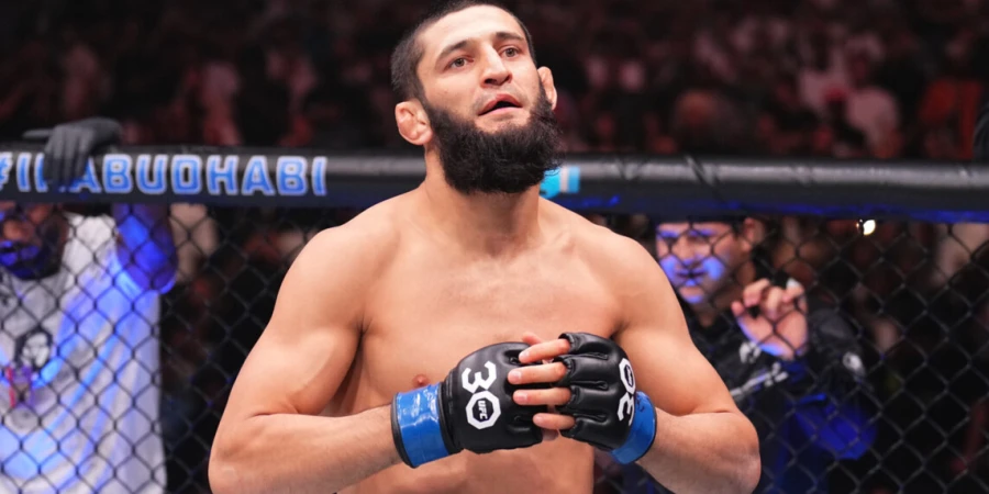 Экс-чемпион UFC Стрикленд жестко раскритиковал Хамзата Чимаева