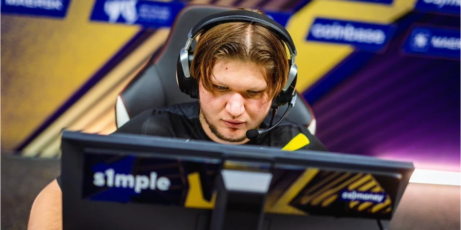 S1mple уступил команде стримеров в шоу-матче 1x5 по CS2