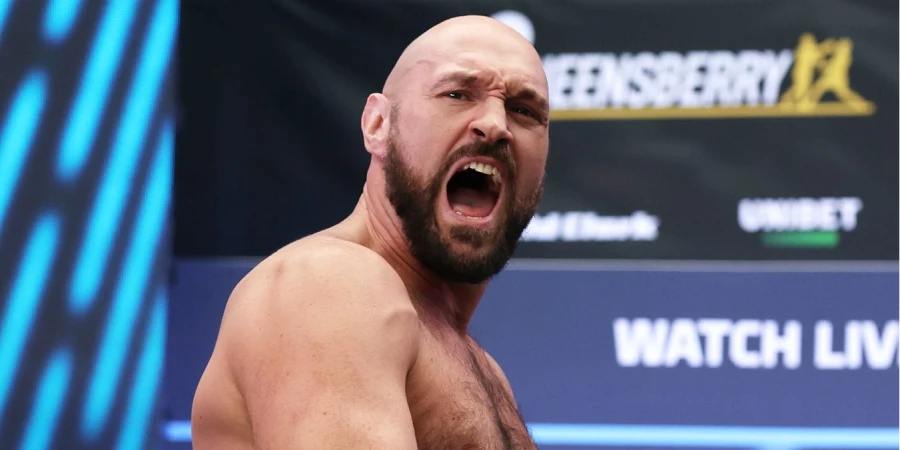 Анонсирован бой Фьюри — Махмудов в супертяжёлом весе