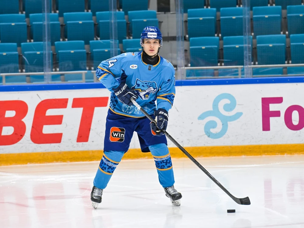 Артур Гросс «Виктория Гриззлис» сапында көзге түсті