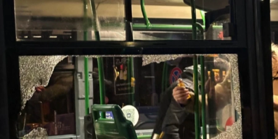 Обезбашенные фанаты устроили послематчевую анархию