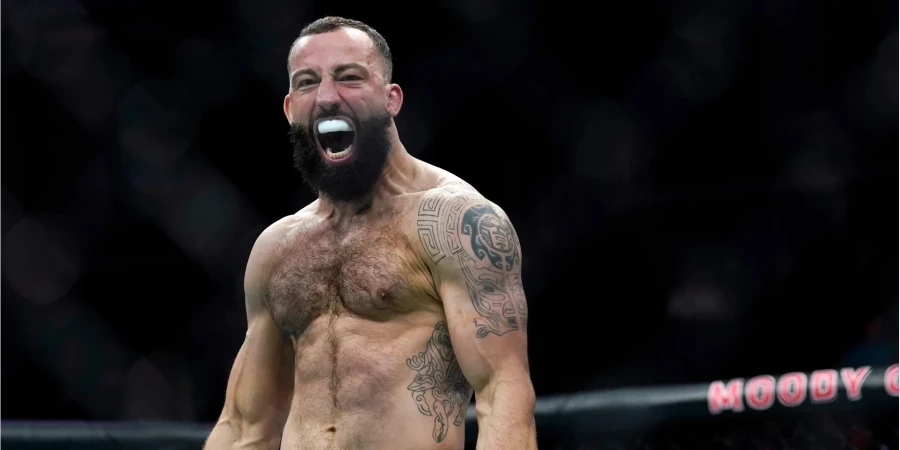 Долидзе оценил интригу титульного поединка в среднем весе