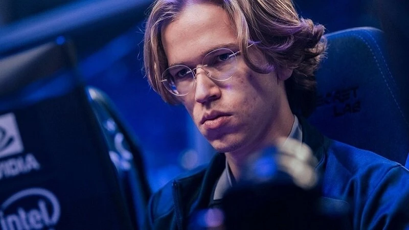 Maelstorm: «Topson уйдет из Dota 2, потому что ему пора в армию»