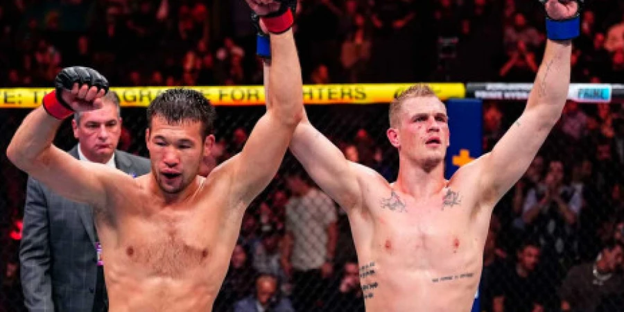 Соперник Рахмонова сделал резкое заявление после новости о травме казахстанца