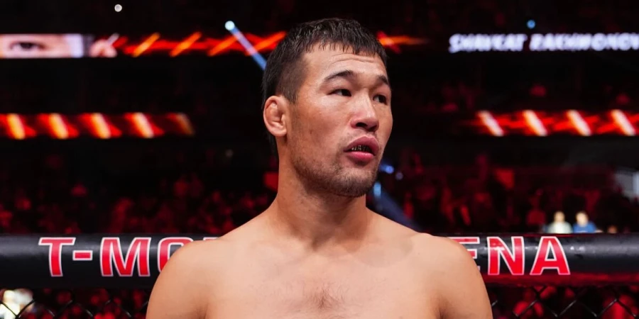 Дивизион Рахмонова не вошел в топ-3 лучших в UFC по бонусам за год