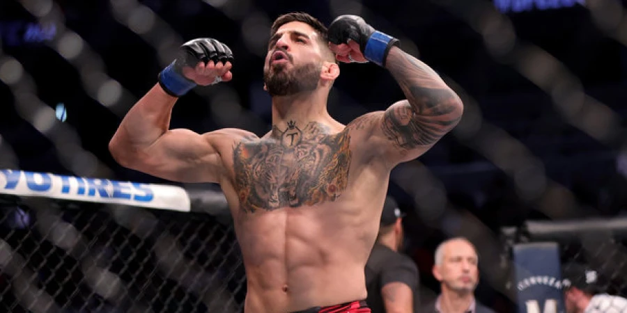 Топурия сразится с Оливейрой за статус претендента на титул UFC