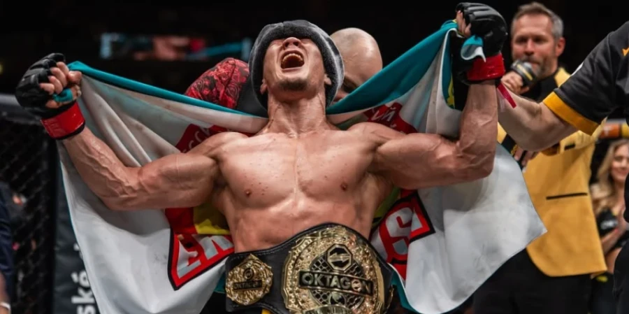 Даңқты файтер өз елінің патриоты екенін айтты