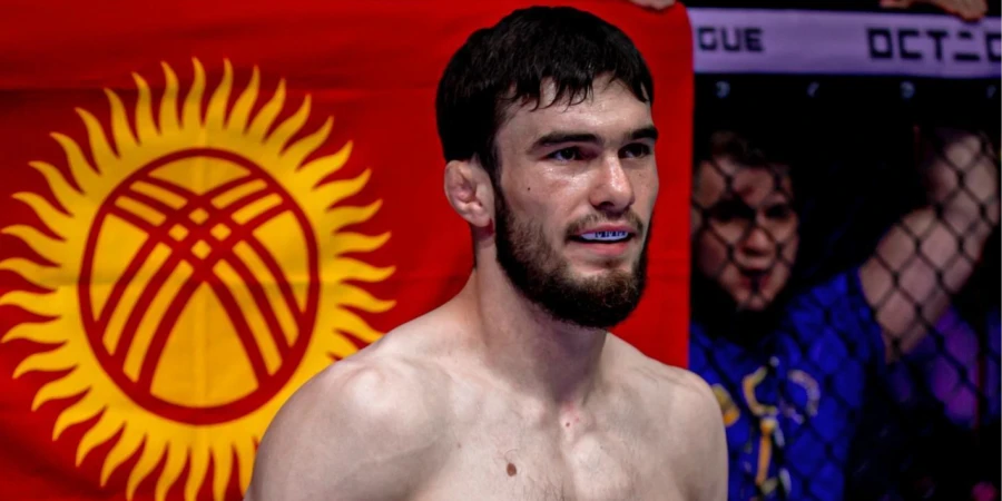 Чемпион лиги OCTAGON Муртазали Магомедов выиграл бой за контракт с UFC