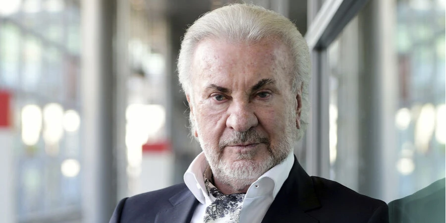 83-летний экс-менеджер Михаэля Шумахера стал жертвой ограбления