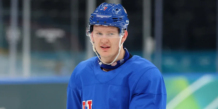 Форвард сборной США защитил команду на фоне политической напряженности