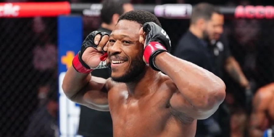Французские бойцы уничтожили бразильцев на турнире UFC в Париже