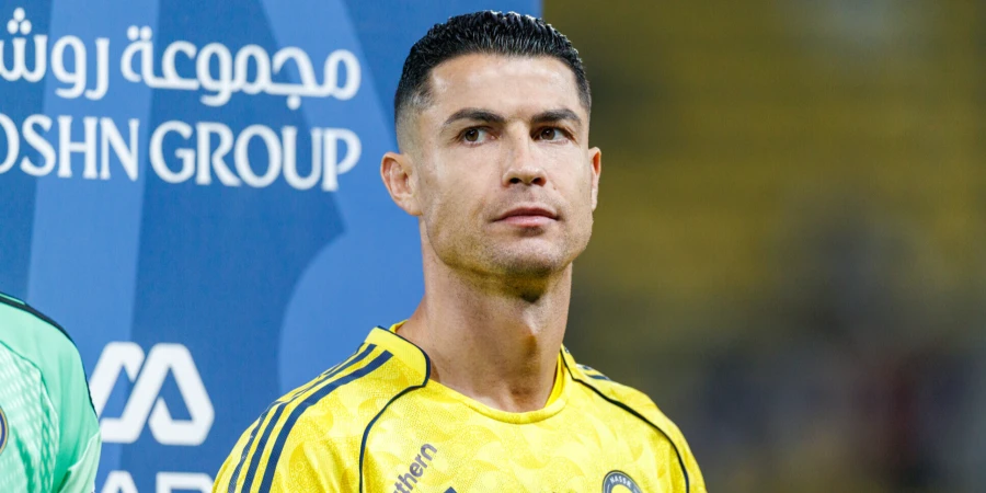 Что происходит с Роналду в Саудовской Аравии? Он снова вне игры