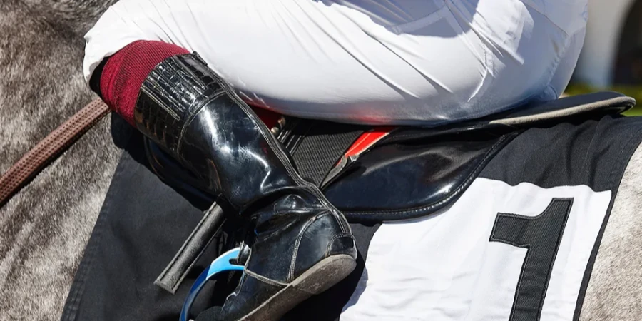 Британский наездник Томми Джейкс скончался в возрасте 19 лет