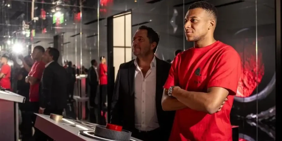 Форвард отвисал в ОАЭ