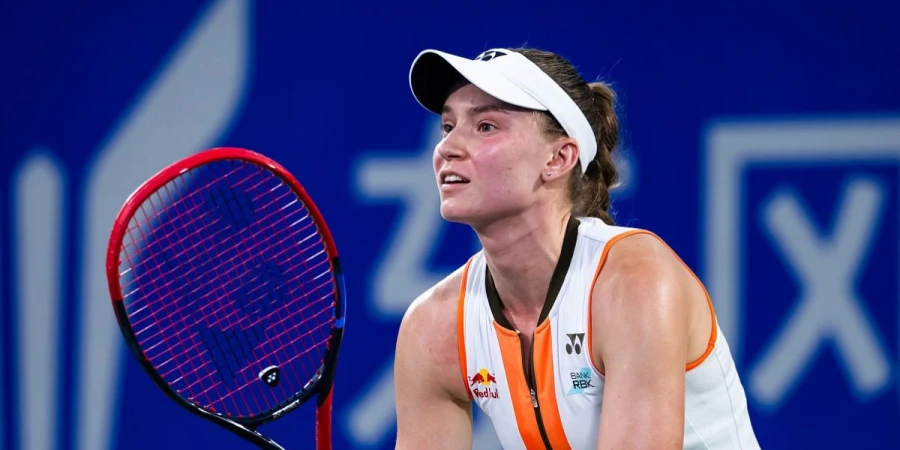 Рыбакина проиграла первой ракетке мира в четвертьфинале турнира WTA 1000 в Китае