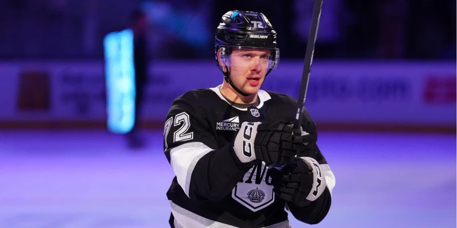 НХЛ. Лос-Анджелес Кингз — Нэшвилл Предаторз. «Хищники» на улицах Города Ангелов. Прямая трансляция