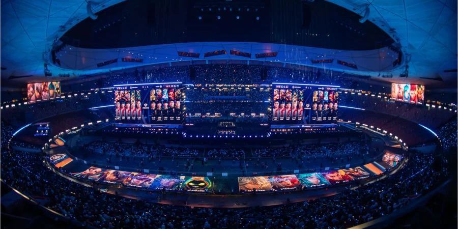 В матчах LoL возможны таймауты для тренеров с нового сезона