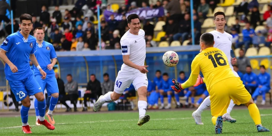 «Алтай» — «Каспий». Прямая трансляция матча 3-го тура КПЛ