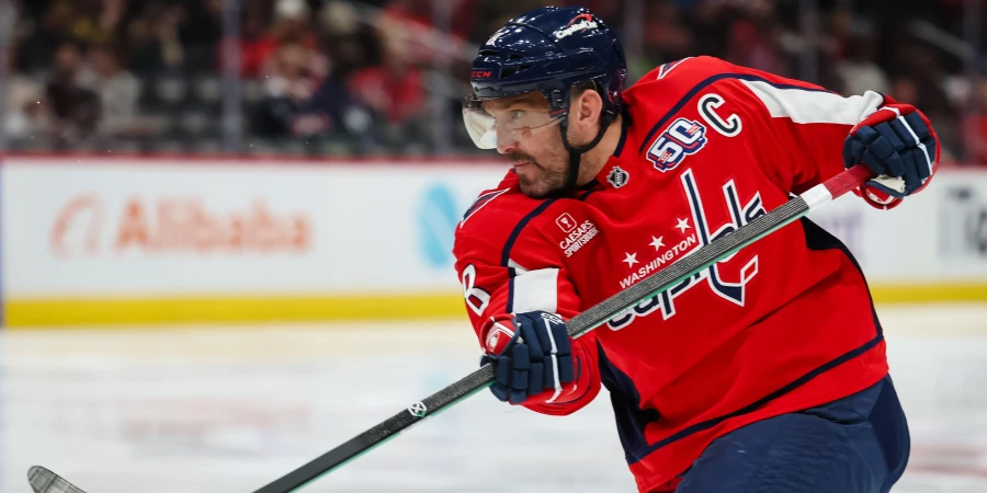 НХЛ. Вашингтон Кэпиталз — Коламбус Блю Джекетс. Овечкин охотится за тысячей и разгоняет машину рекордов. Прямая трансляция