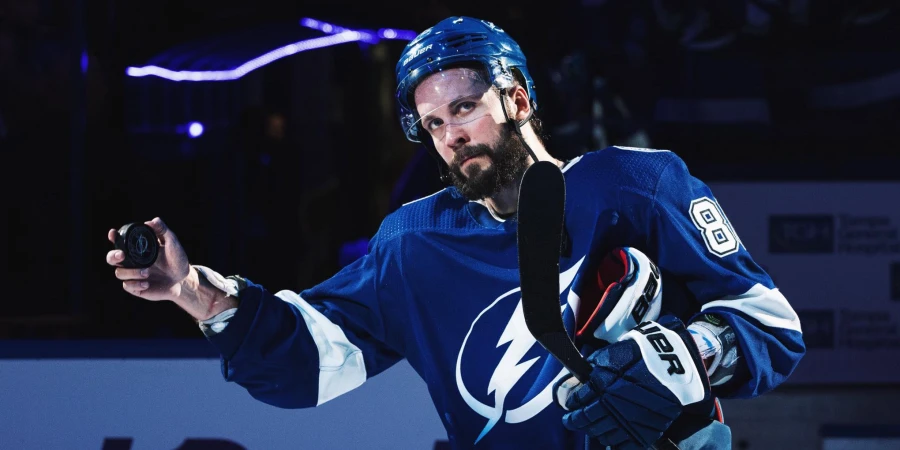 НХЛ. Тампа-Бэй Лайтнинг — Нью-Йорк Айлендерс. «Островитяне» атакуют Флориду. Прямая трансляция