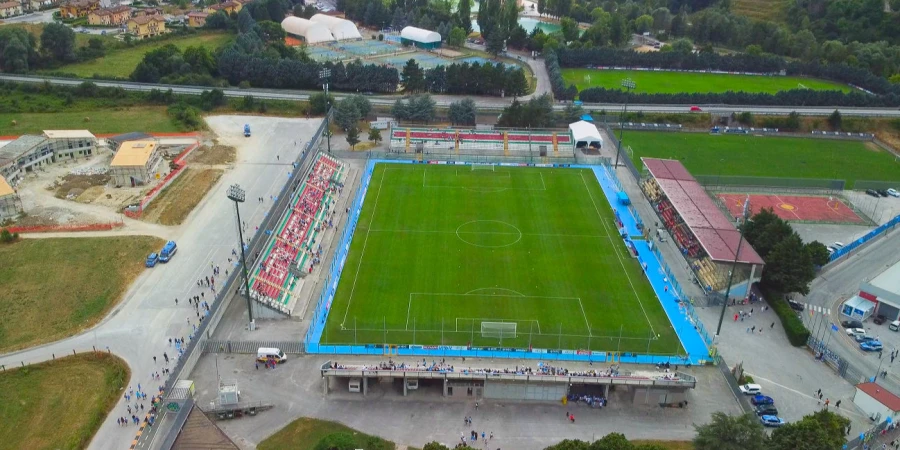 Игроки итальянского клуба пострадали в массовой драке с фанатами