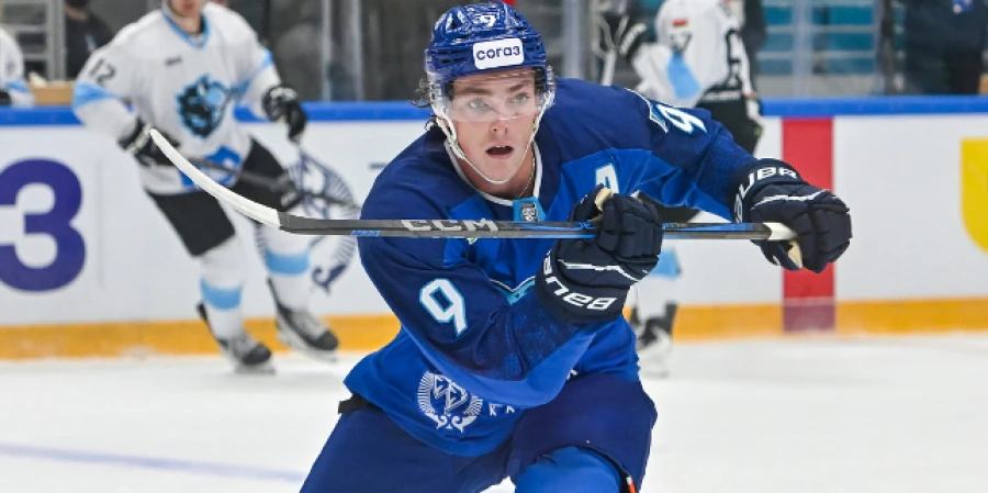 ВИДЕО. Нападающий «Барыса» сотворил невероятную красоту в матче против топ-клуба КХЛ