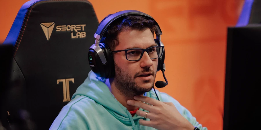 Astini: «Мне было физически больно смотреть, как HEROIC играют»