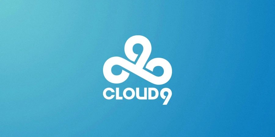 Cloud9 заменила троих игроков