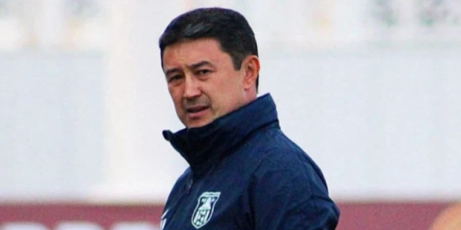 «Ұлытау» клубы бас бапкерімен арадағы келісімшарт мерзімін ұзартты