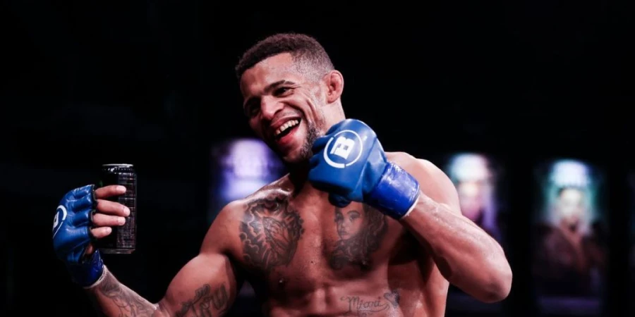 Патрик Микс покинул UFC и подписал контракт с Rizin