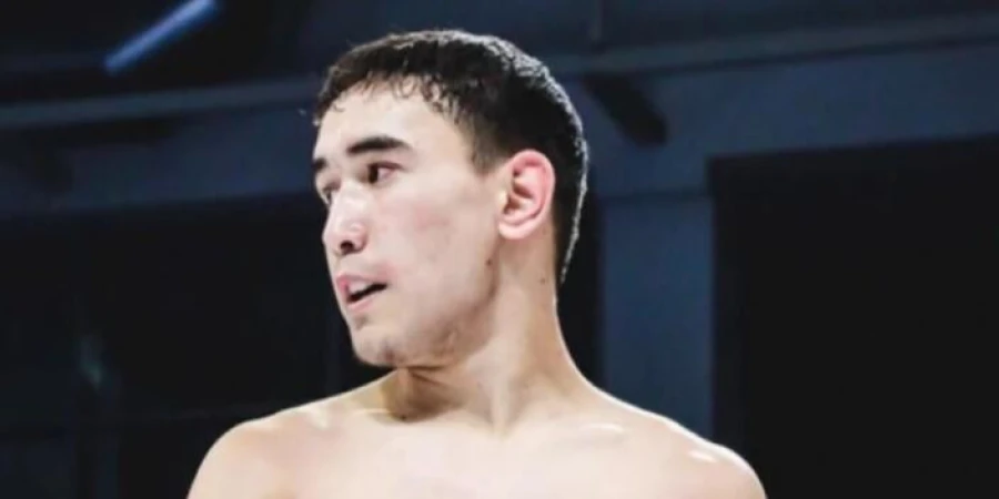 15 нокауты бар қазақ боксшысы Ресейдегі бокс кешінді жеңіліс тапты