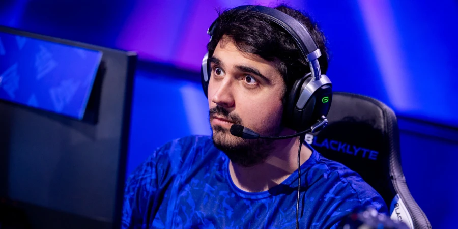 Saksa прокомментировал сложный матч Team Yandex против HEROIC