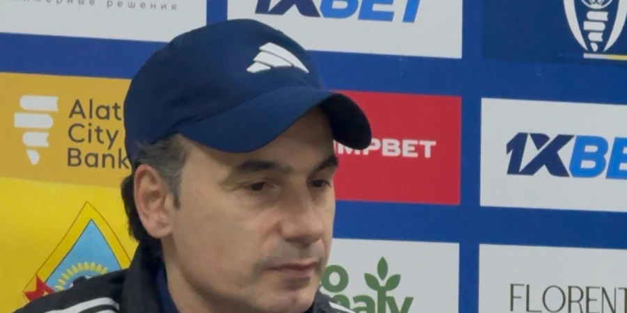 «Астана» бапкері: Командаға сырттан қысым көп болды