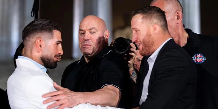 Участники турнира UFC в Белом доме провели финальный стердаун. Видео