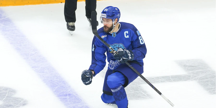 Лучшего бомбардира «Барыса» хотят сразу несколько клубов КХЛ