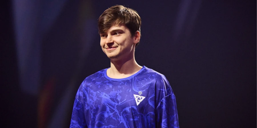 Контент-мейкер рассказал, зачем стоит запускать Dota 2 обычным игрокам