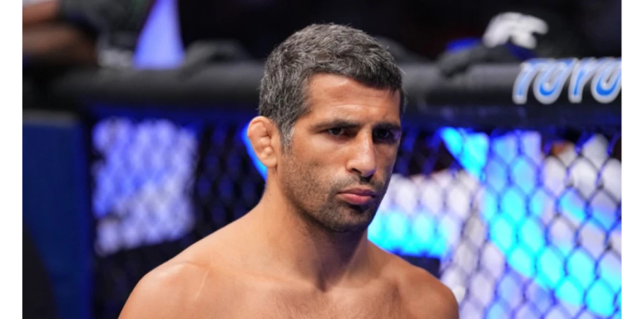 Исламу Махачеву «записали» досрочное поражение в UFC